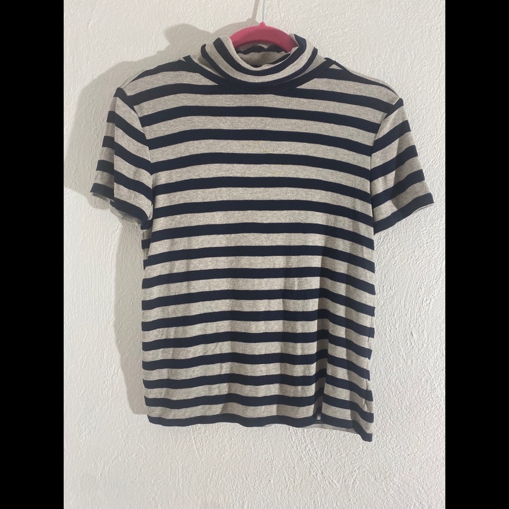 Philosophy turtle neck short sleeve top